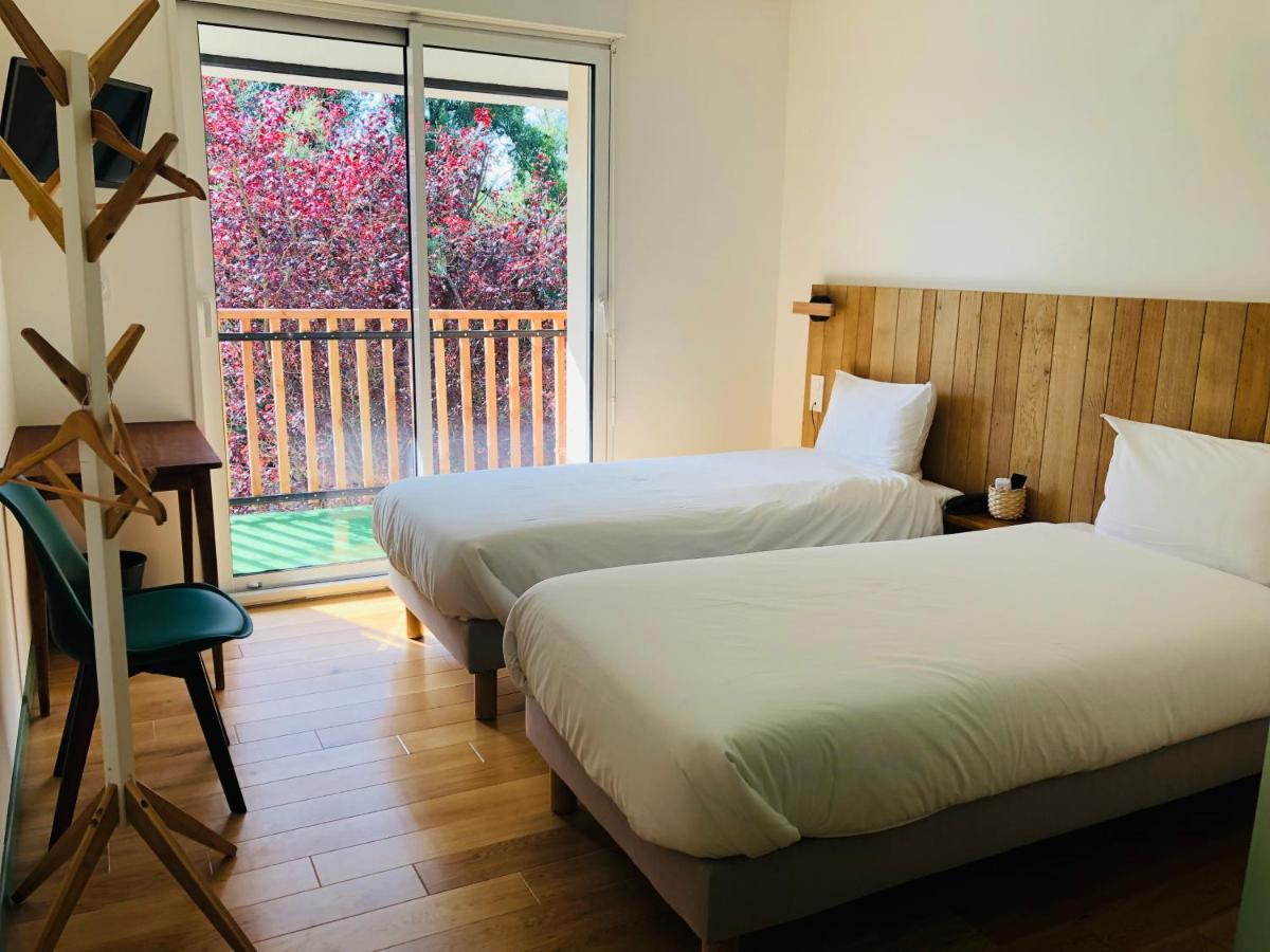 Logis Hotel Les Tilleuls Bruere-Allichamps Zewnętrze zdjęcie